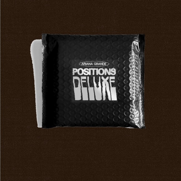 Ariana Grande Positions Deluxe CD Box Set - Picture 9 of 10